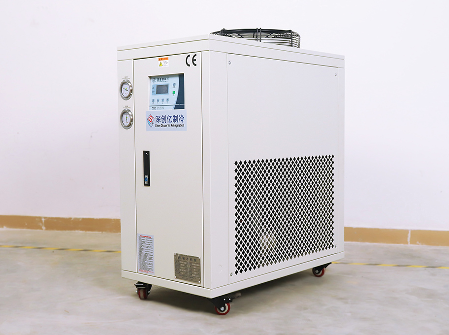 冷水機組圖片